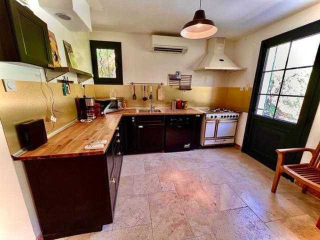 Grand Appartement En Face Du Village Moustiers-Sainte-Marie Esterno foto